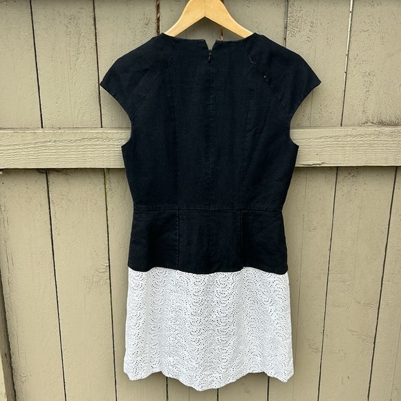 Tibi Carey Cap Sleeve Embroidered Linen Dress Black With White Eyelet Lace Sz 6 - Picture 4 of 5
